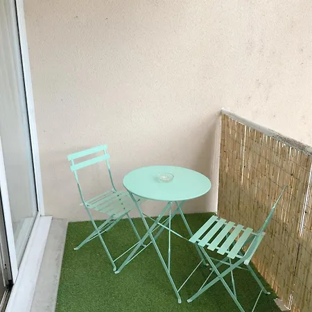 Near Train Station And Sanctuary Apartamento *